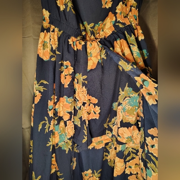 Orange and Blue Ruffled Sundress with Flutter Sleeves - Picture 8 of 8